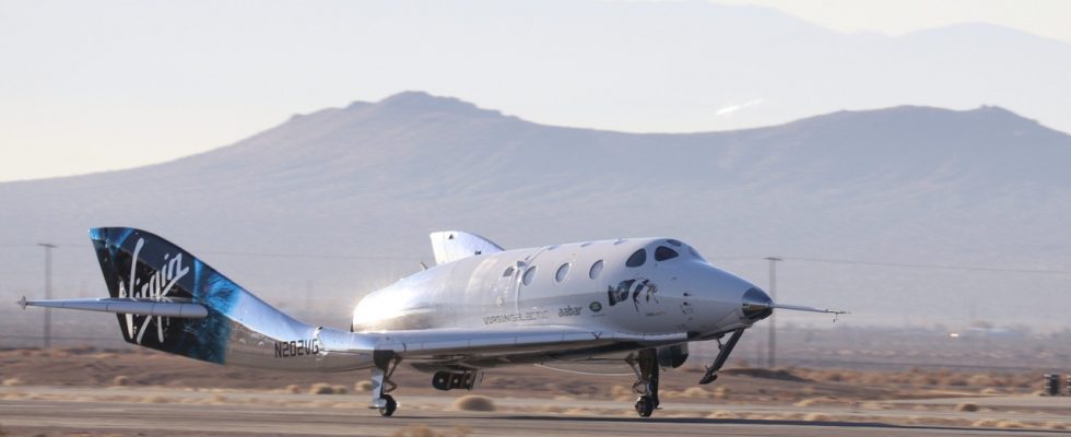 Ракетоплан SpaceShipTwo. Virgin Galactic