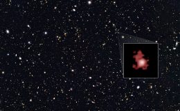 Объект GM-z11 среди галактик в созвездии Большой Медведицы. Источник: NASA